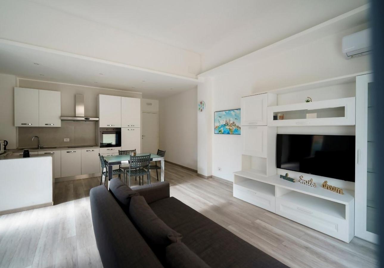 Guest Friends Apartment Trapani Exterior foto