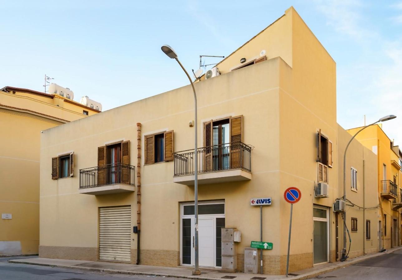 Guest Friends Apartment Trapani Exterior foto